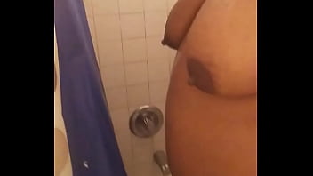 Preview 1 of Metro Jerk - Shower time 8/13 pt2