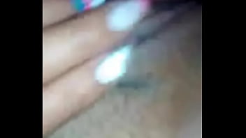 Preview 4 of Hq Porn Ddf Mommy - Se desnuda y masturba para mi