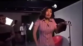 Preview 1 of Porno Video Gre Neda Ukraden - নাইলা নাঈম দুধে হাত দিলো