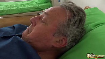 Preview 3 of Dese Indian Sexy Video Hindi Me - Nurses have sex with patient in his room an old man ready to have sex with y.