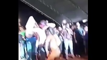 Preview 2 of Xxx Hd 143 Repe - b. desnuda frente a toda la gente (baile)