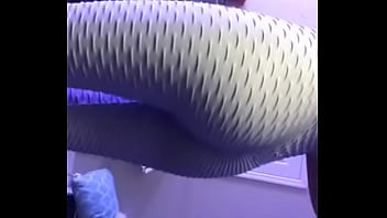 Preview 4 of Aliyah Anal - My big blonde ass