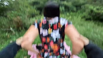 Preview 2 of Xnnx Ff - Sexo al aire libre con la mejor amiga de mi novia usando vestido sexy