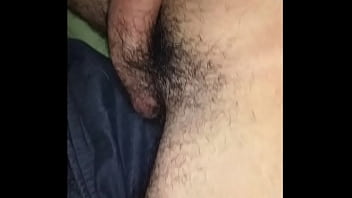 Preview 3 of Xxxzoox Ass - Novinho na Punheta e Gozada em seguida Part.1