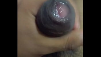 Preview 2 of Twink Trans - Mi rica y hermosa vecina me provoca que me masturbe