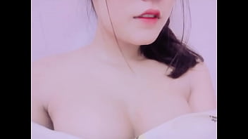 Preview 1 of Dasi Six Full - Sexy girl with lip