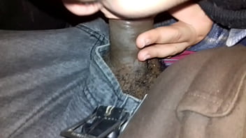 Preview 1 of Bf Gf Hot Sex - chupando o marido