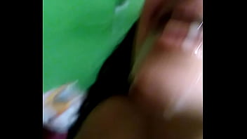Preview 4 of Durin Showers Gym - Chilena facial  traga semen