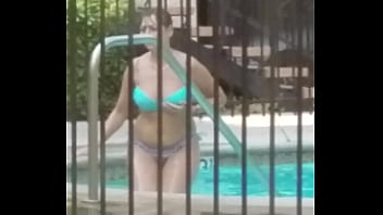 Preview 1 of Kendra Nuts - Mi vecina esta bien buena