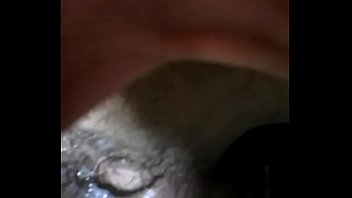Preview 4 of Under This - Muestro mi culo y me pajeo