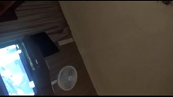 Preview 4 of Mom And Son Sixy Movie - Morena maravilhosa mostrando como sentar