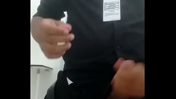 Preview 2 of Sm Boeviki - Punheta no trabalho (Parte 2)