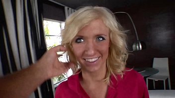 Preview 1 of Leigh Gooti - Hot blondes looking for cock