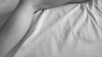 Preview 2 of Gardener Fuck Cougar - Lintendo,  Restrained