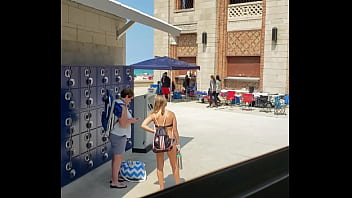 Preview 1 of Hod Mom And Bilack Man Hod Vedeo - naked at the beach