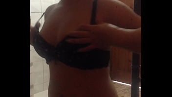 Preview 2 of Bieber Gomez - mariana parte 2 despues del culeo