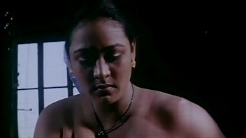 Preview 2 of Family Japanese Sex - Hot mallu shakeela seducing young boy