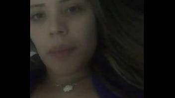 Preview 2 of Gorakhpur Xxx Video - Loira mostrando os peitos e cantando