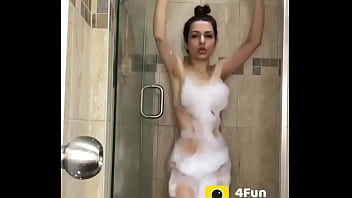 Preview 3 of Indian Creampie Suprise - Sexy girl bath