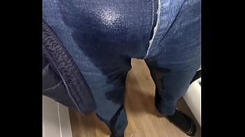 Preview 4 of Jews Milf - Peeing in my Jeans