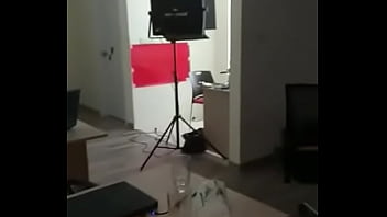 Preview 2 of Mom And Son Romantic Sexy - Học sinh c3 xoạc nhau trong qu&aacute_n tr&agrave_ sữa.