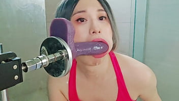 Preview 2 of Bfxxxx Video Hd - Testing out my oral flexibility