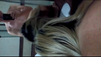 Preview 3 of Horror Seks - Cuzinho gostoso da loira!