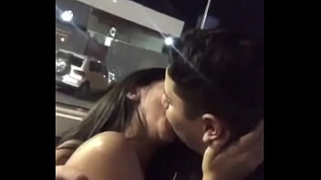 Preview 3 of Double Bbc Teen - Beijando minha primeira gata