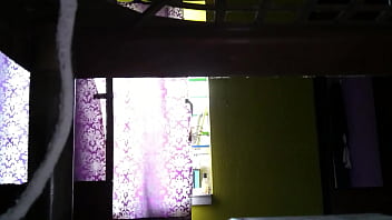 Preview 1 of Aly Bhatxnxx - My step sister&#039_s husband after bath.