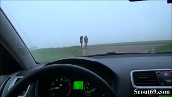 Preview 1 of Setapsun Sex Hd - Zwei DEUTSCHE Strassen HUREN von FREMDEN ohne Gummi gefickt