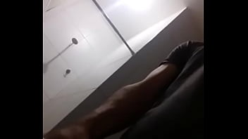 Preview 1 of Amazing Body Xxx - Punheta na faculdade