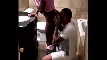 Preview 2 of Adult Breastfeeding Jerman - cuando se ama de verdad se chupa rico