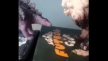 Preview 3 of Video Adult Chat - Escannor vs Dinorossa (versi&oacute_n real)