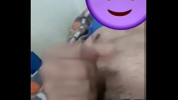 Preview 1 of Dijo Dijo - Punheta com o coroa Safado
