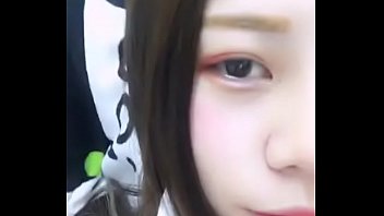 Preview 4 of Mom And Son Fucks Hidden Hentai - 心跳直播丑曦@微博-何悦曦 (1)