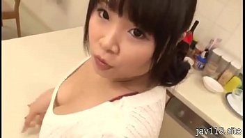 Preview 3 of Spo Bueno De Mujer - boy look milf cooking