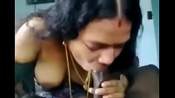 Preview 3 of Fuk Mom Sliping - Tamil aunty