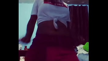 Preview 2 of Big Grell Danlod - cu&ntilde_ada bailando rico