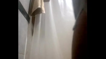 Preview 1 of Behind Her Housewife - mi cola