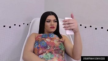Preview 1 of Xxxxxxxxxsvideo - Provocative Transsexual Paulinha Lima Masturbates with a Banana