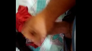Preview 3 of Porn Hot Xxx Momandson - Calcinha da minha cunhada e da sogra