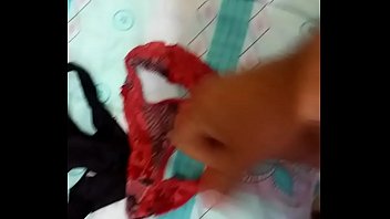 Preview 1 of Porn Hot Xxx Momandson - Calcinha da minha cunhada e da sogra