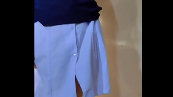 Preview 1 of Son Tube Momm - Latina caliente de 18yo siendo follada con verga enorme y casi que no la aguanta asi chilla de rico esta morrita buenona.