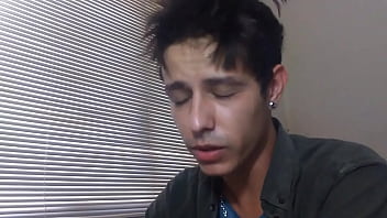 Preview 4 of Porn Sex Fats Mama Pussy - judeuzinho da o cu e chupa gostoso por causa de placa de v&iacute_deo