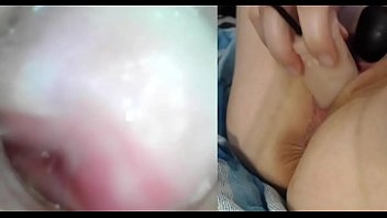 Preview 4 of Sex Coren Mom Son Love Sex - consolador con c&aacute_mara dentro de co&ntilde_o