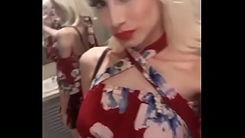 Preview 4 of Mom Fors Sexs - Pamela transexual rubia en Ibiza