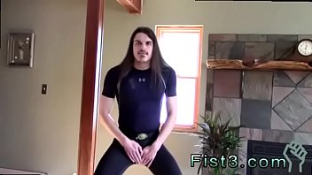 Preview 3 of Reap Gi - Hung gays fisting each other Say Hello to Compression Boy