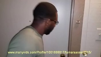 Preview 2 of Ninas Desvirginadas - Tamara Asser&#039_s FIRST-TIME SQUIRTING and Takes Her Black Daddy&#039_s BBC!!!