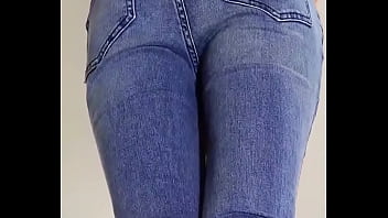 Preview 1 of Valo Sex Video - トイレの順番待ちしていたお姉さんが我慢できずおもらし