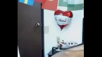 Preview 1 of Accident Caught Masturbate - mujeron  Ecuatoriana